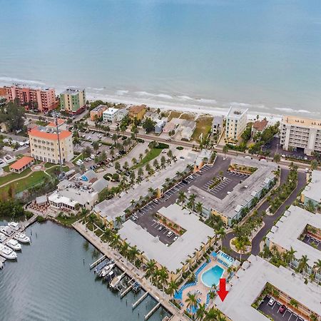 Barefoot Beach Resort B-201 Clearwater Beach Exterior photo
